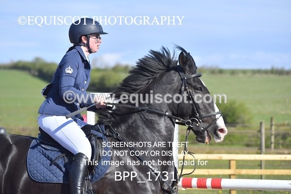 BPP_1731 - CLASS 18 SUN Senior Newcomers/ 1.10m Open