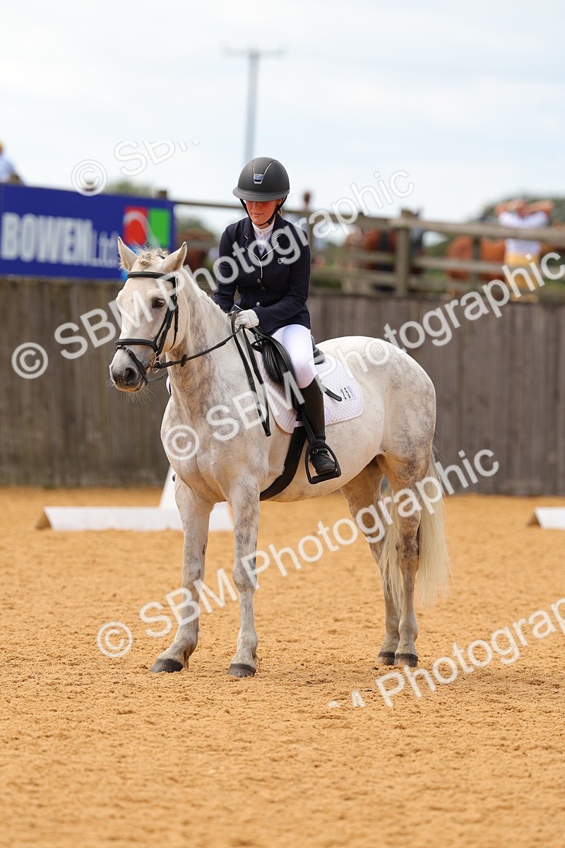 SBM_43766 - D6 - Small Tour Championship - Intro C