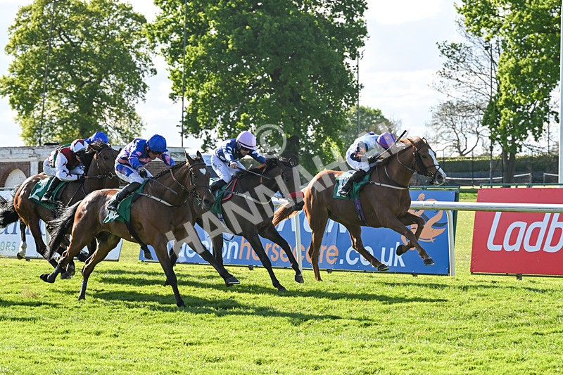 030525-Race 8-Visibility-3768 - Race 8