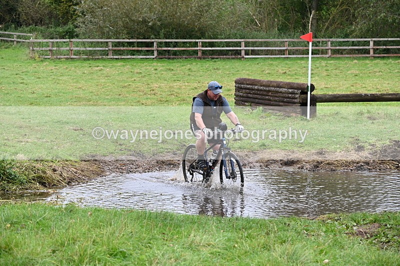 WJ6_4911 - Time at Photographer 12:17 to 12:30