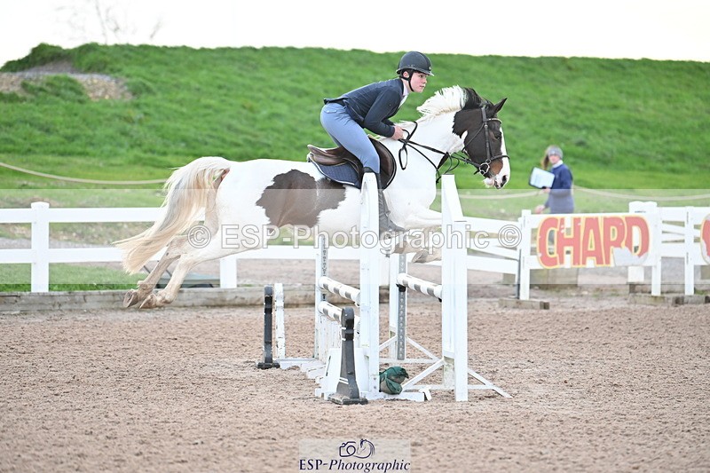 231119A-084216-04190 - Sun Cls 2 British Novice & 80cm Open