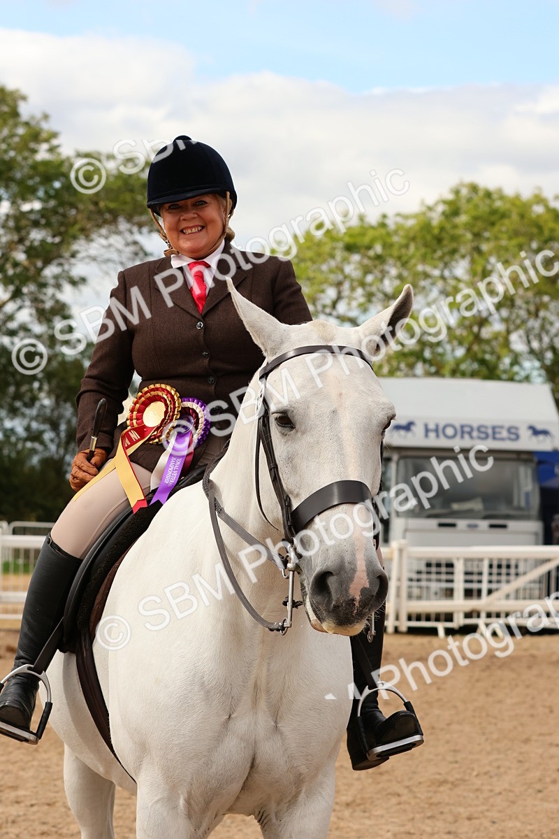 SBM_15609 - Class 214 - Ridden Show Cob