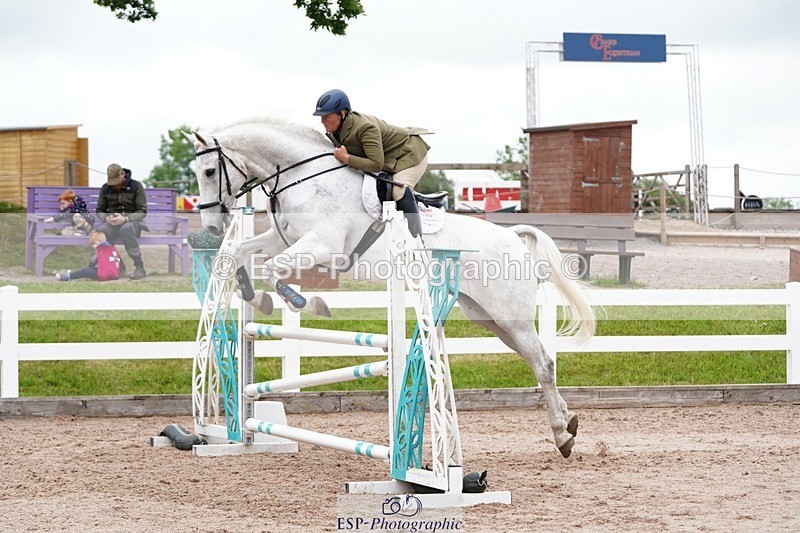 250524-114848-06443 - Cls 21 A&B Snr Disco & 1.00m Open