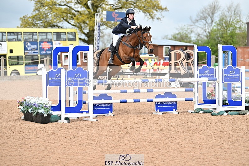 240506A-114219-08570 - Cls 4 Blue Chip Pony Newcomers & 1m Open