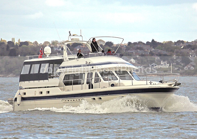 140419 SUCH FUN TRADER WT7A9219 - Flybridge Cruisers