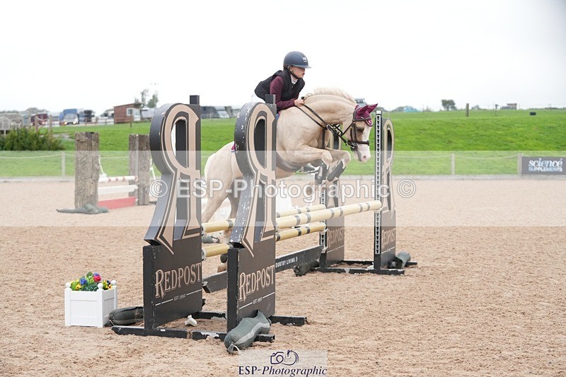 250920-103037-00633 - Cls 5 Pony British Novice and 80cm