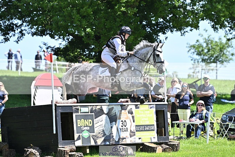 240525-121455-12975 - 371-TALIA-Grace_Taylor