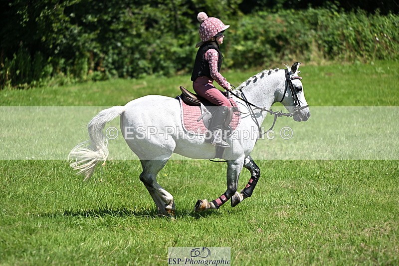 240729B-142227-02736 - Abbie's Group XC