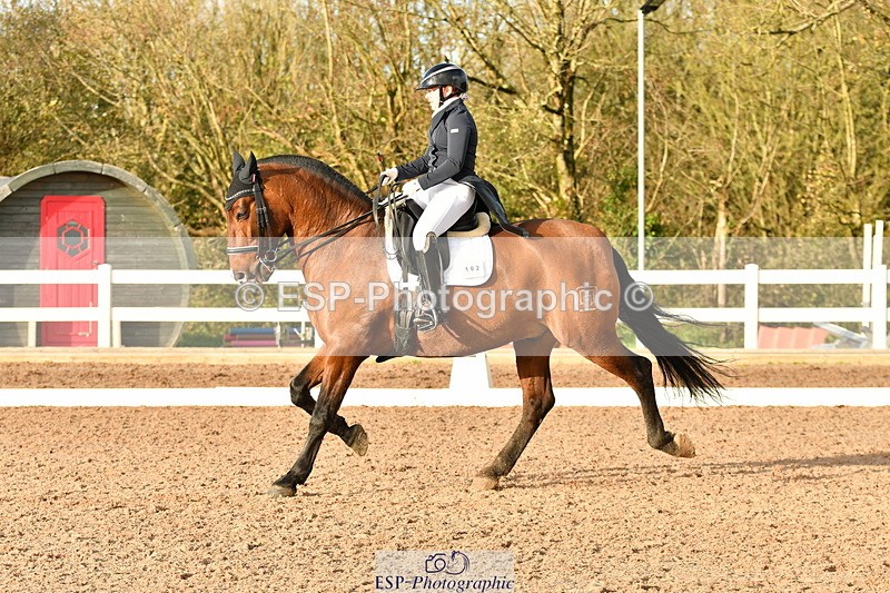 231104A-145145-00925 - Cls 18 FEI PSG