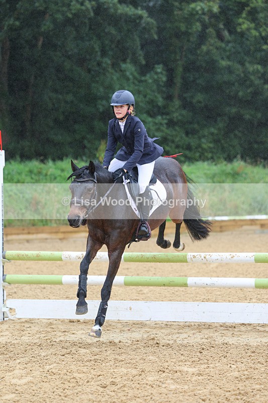 3E7A9007 - Class 4: Pony British Novice/80cm open