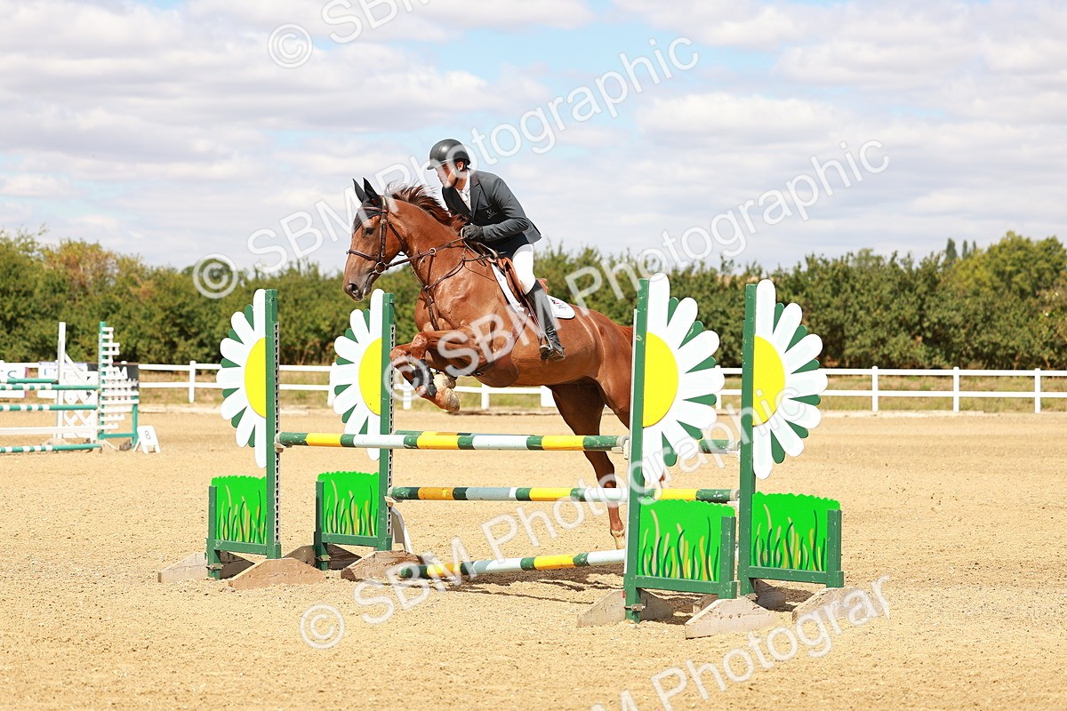 SBM_006541 - Class 4 - Senior British Newcomers - 1.10m