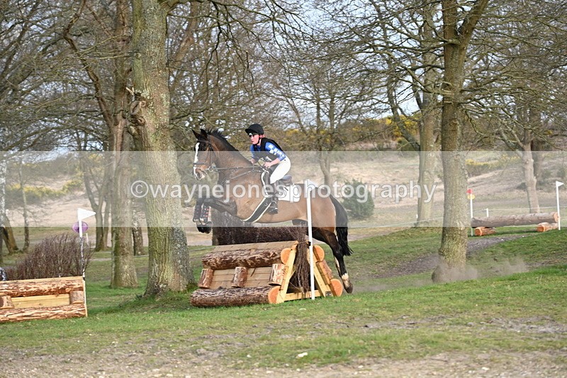 WJ6_6262 - Time 17:20 to 17:25