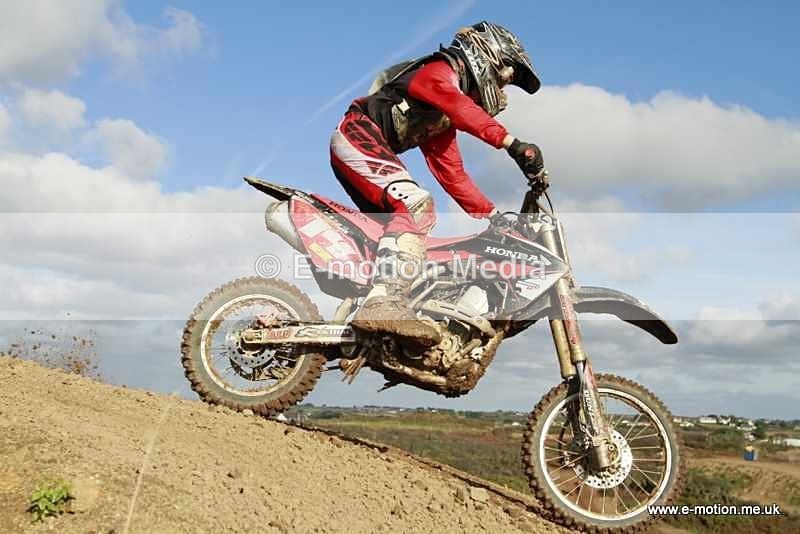 MX 291011 1027 - Guernsey Championship 29/10/11