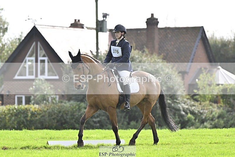 241025-121845-07068 - 376-Rachael.Hardman-WHIPPLETREE.HAILEYS.COMET