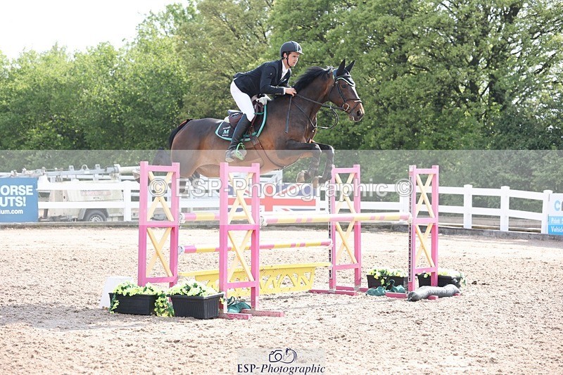 250509-170559-09123 - Cls 24 Snr Newcomers