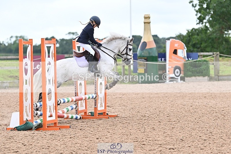 240813-160034-00133 - Clear round & 60cm