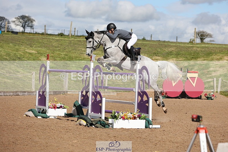 240419A-155145-08991 - Cls 10, 2 Star Big Tour 145cm  15.45 to 16.35 break