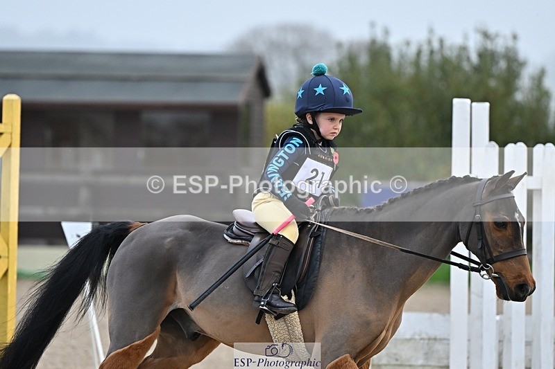 241110-094317-00060 - 40cm Showjumping