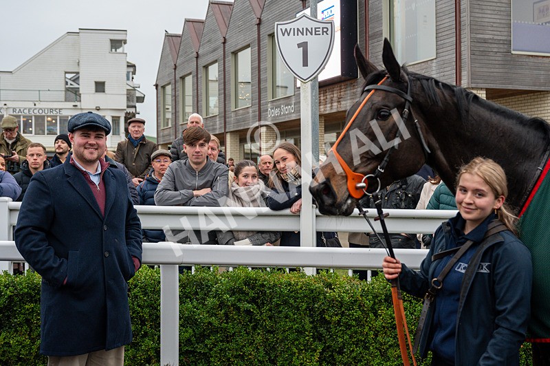 281225-Race 4-Ninna Collina-3797 - Race 4