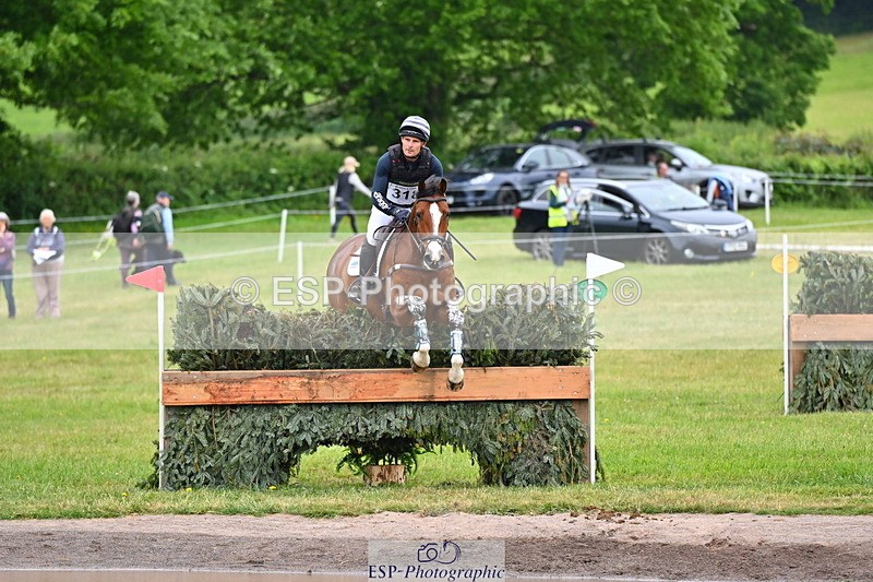 250524A-121108-10108 - B-318-Alexander.Bragg-SHANNONDALE.CONNOR