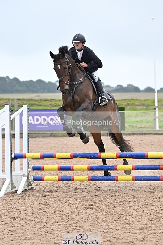 240813-180453-00575 - Classes 5 A&B & 6 80cm