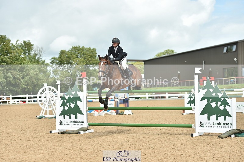 230723A-130956-12009 - Cls 24, 1 Star Gold 1.30m