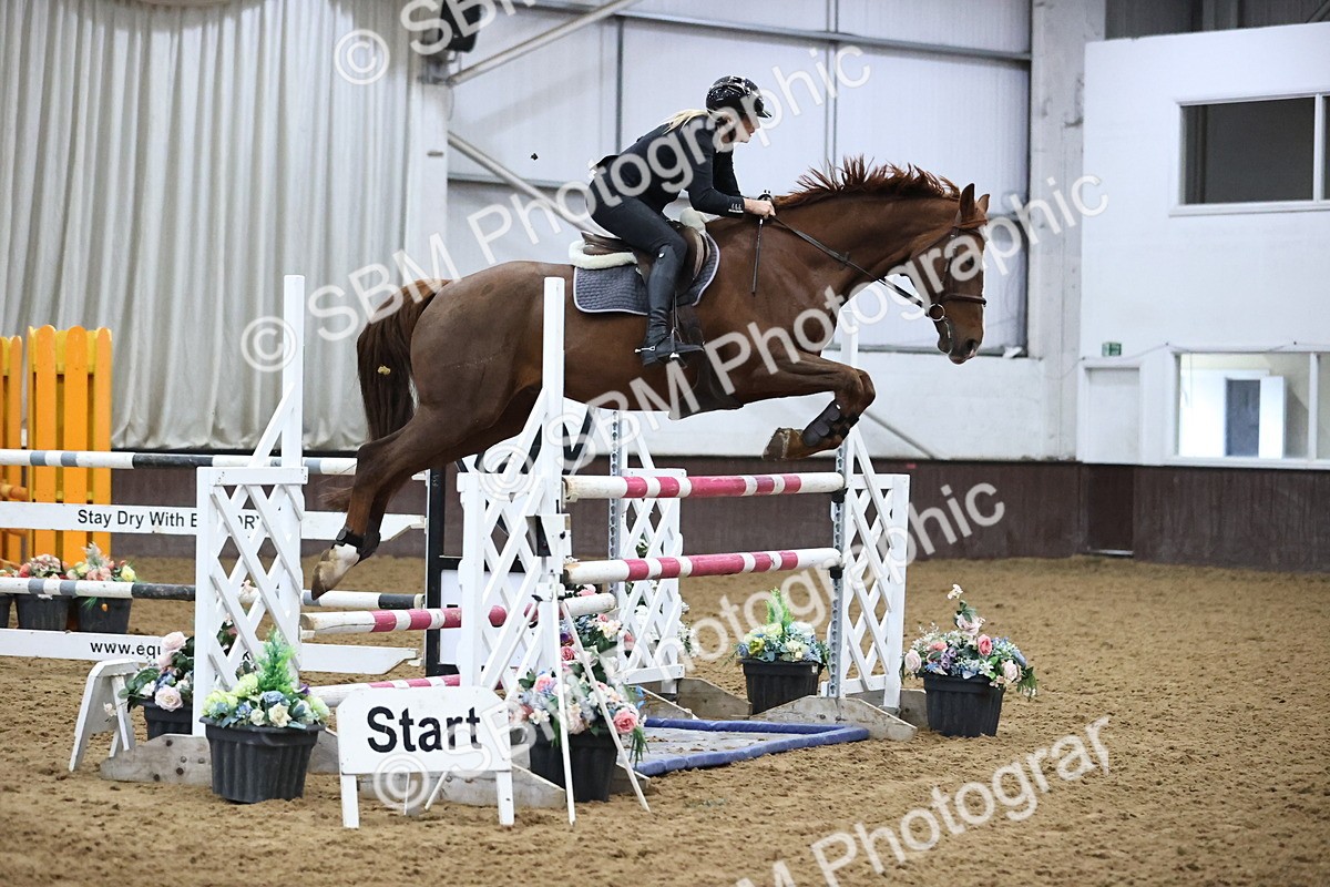 SBM_003726 - Class 12 - Senior Foxhunter 1.20m