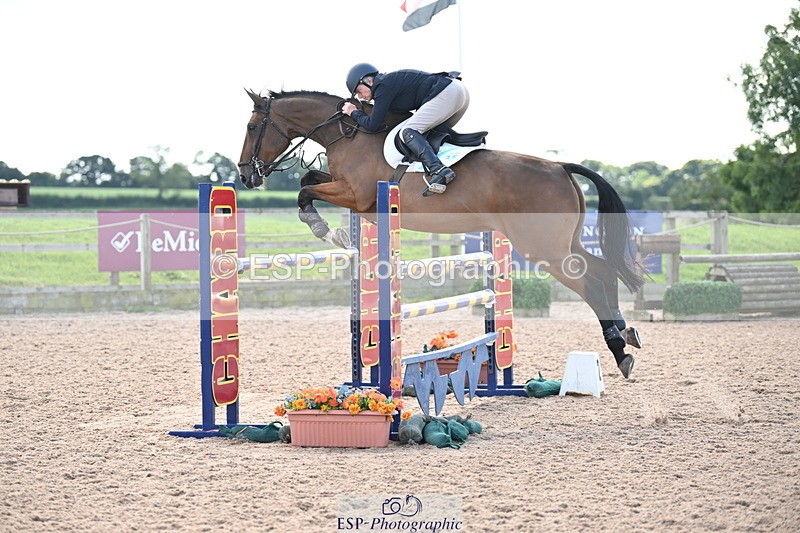 240913A-140446-04625 - Cls 16 Snr 1.20m Open