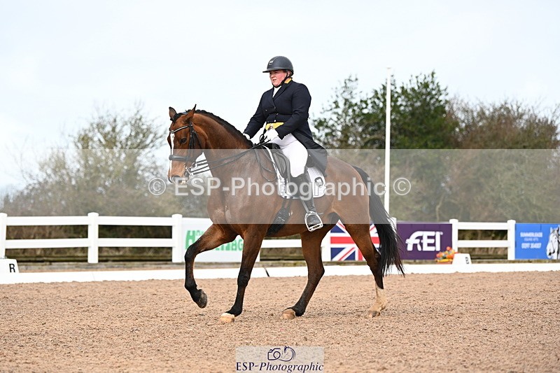 240218A-122059-07109 - 201-Emily.farleigh-Wake.up