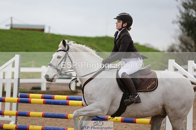 240211A-105934-02303 - Cls 4 Pony Discovery & 90cm Open