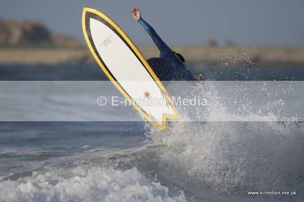 SU 080509 75 - Surf May 09