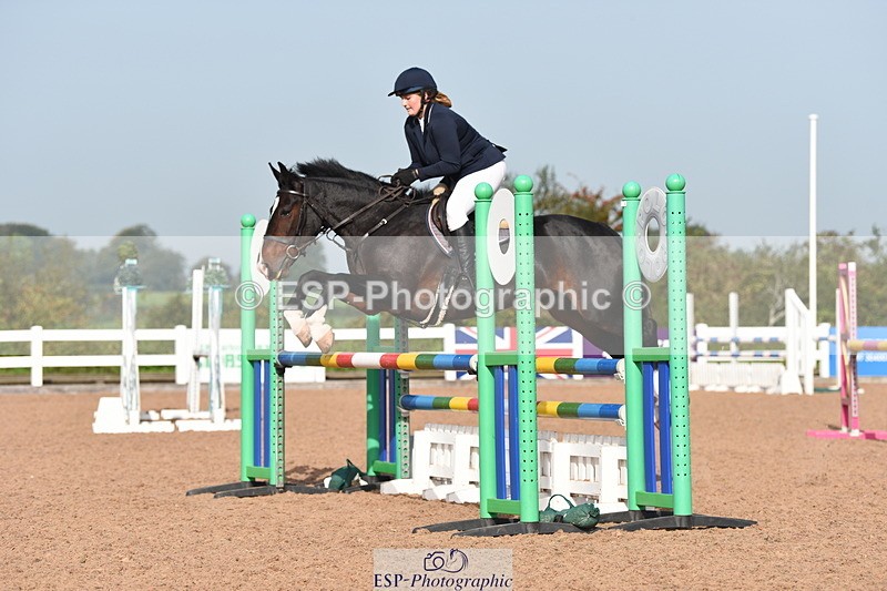 230906A-100002-00006 - British Novice & 90cm Open