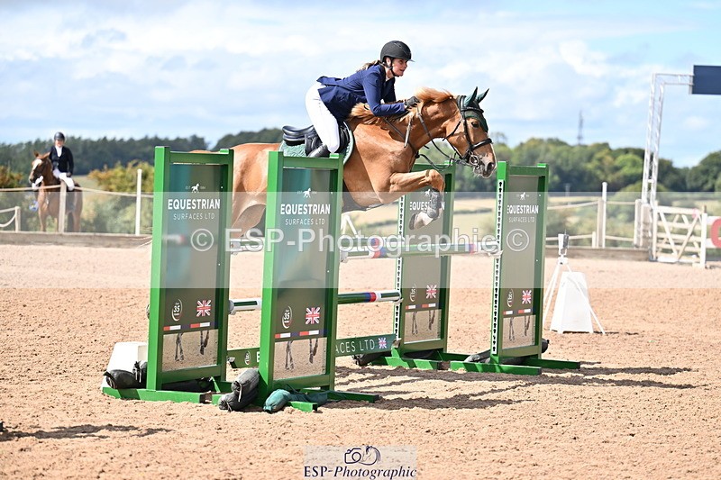 250827B-130254-00465 - Cls 4 Snr Newcomers 1.10m