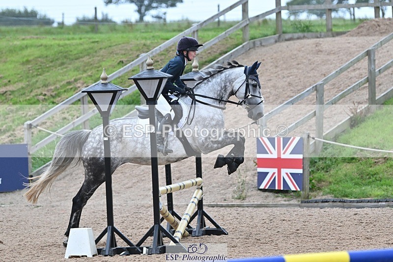 240813-175515-00532 - Classes 5 A&B & 6 80cm