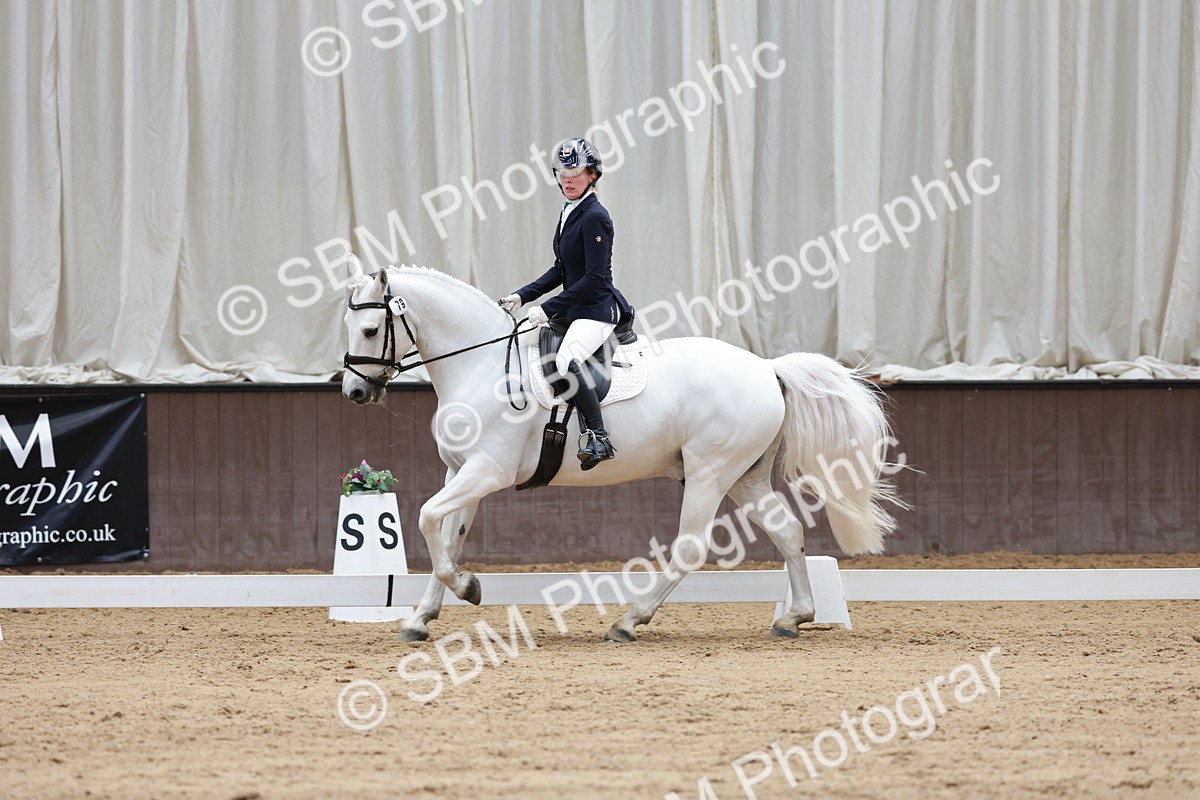 SBM_008956 - Class 6b - Novice 6 - 11.02-12.19