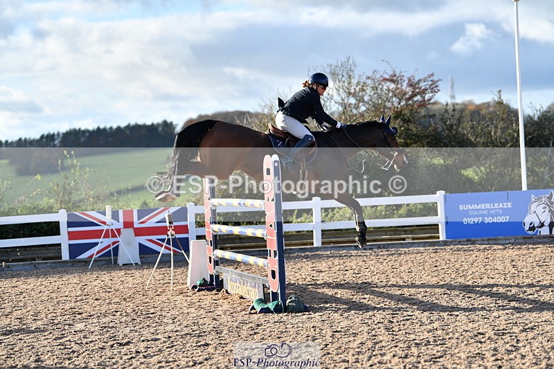 231110A-153825-01057 - Cls 7 National 1.30m Open