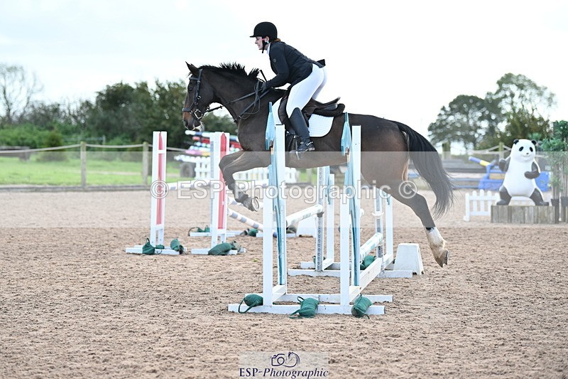 231029A-115001-03125 - 90cm Club and Schools