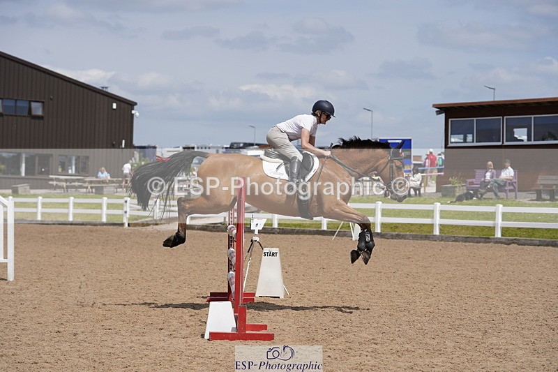 230528A-135520-07572 - Cls 34 1.05m Amateur Quali