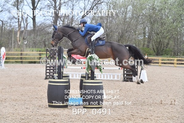 BPP_0491 - CLASS 4 FRI Senior Newcomers/ 1.10m Open