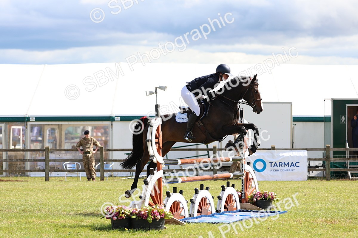 SBM_13539 - Class 206 - Senior Newcomers - 1.10m Open