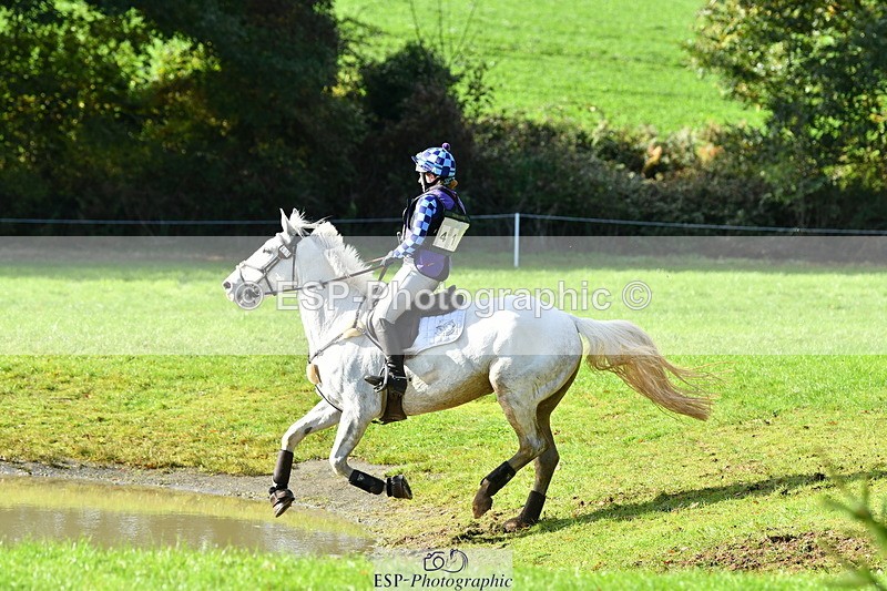 251025A-121109-19595 - F-411-Harriet.Constable