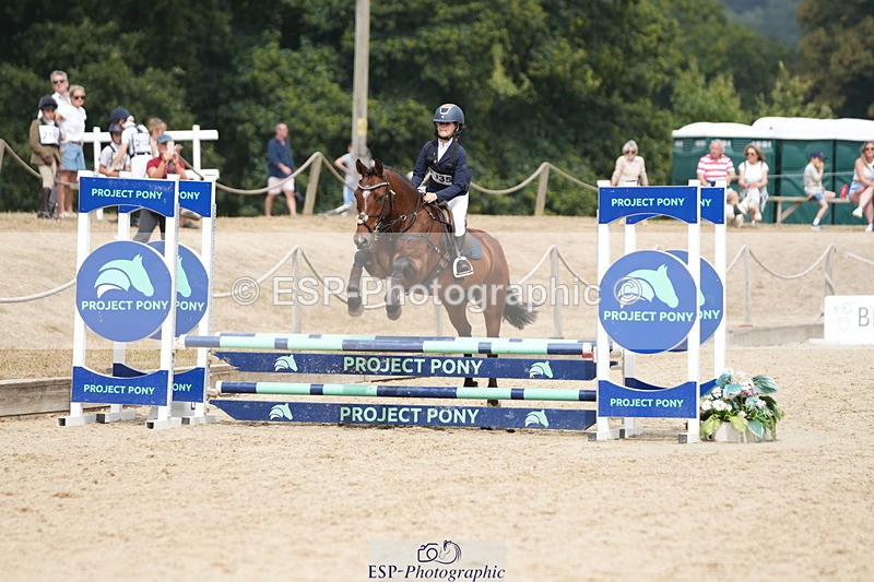 250824A-122702-35981 - 2035-Scarlet.Rosedale-Leith.Fandango