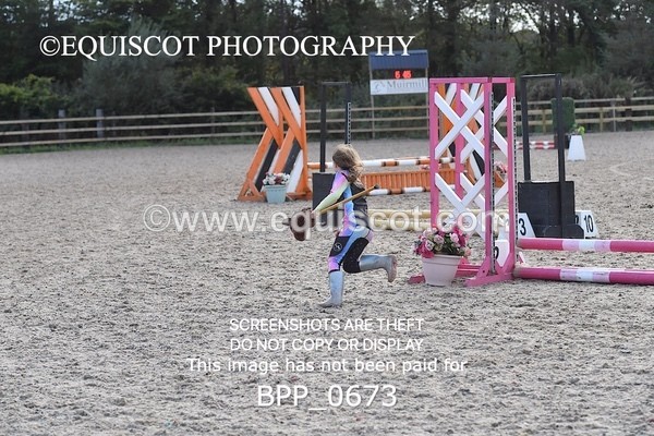 BPP_0673 - HOBBY HORSE SHOWJUMPING CLASSES