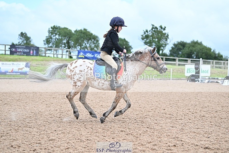 240813-151713-00033 - Clear round & 60cm