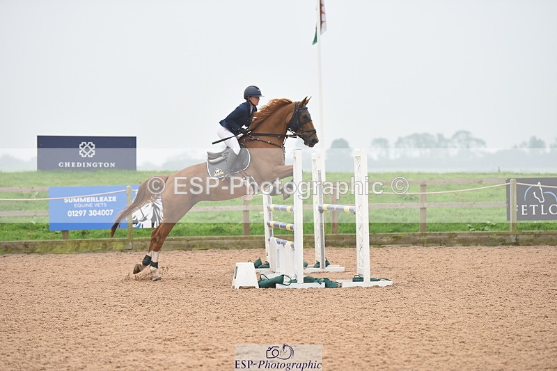 230916A-165826-05712 - Cls 19 Snr 1.10m Derby