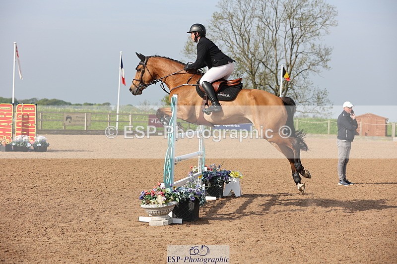 240511A-090647-10929 - Cls 32 Foxhunter