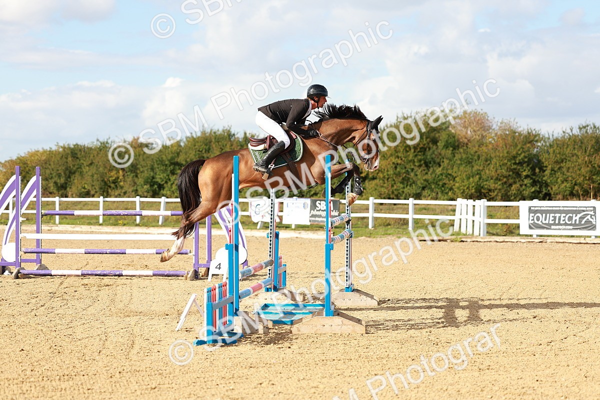 SBM_001995 - Class 5 - Senior Foxhunter - 1.20m
