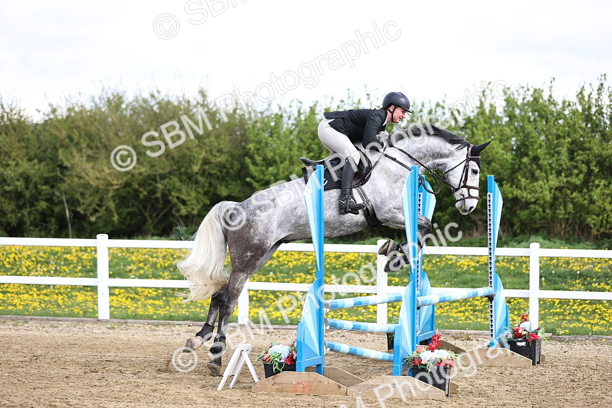 SBM_5230 - Class 9 - Senior British Novice - 90cm