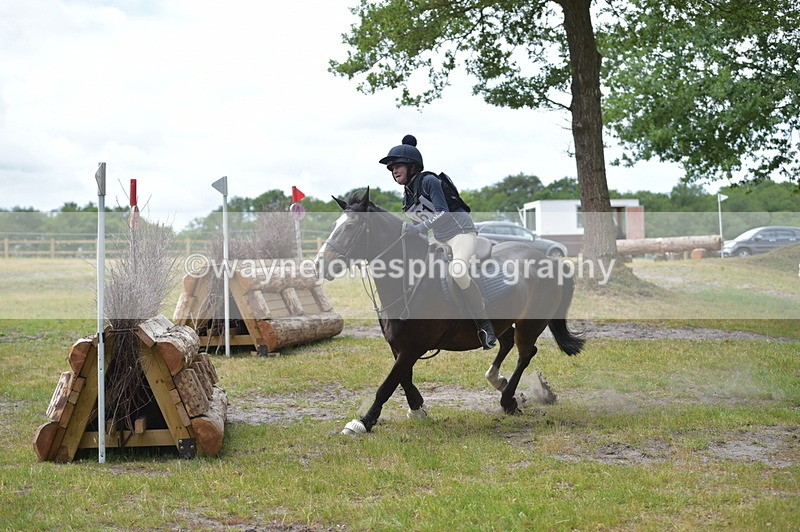 NGP_8996 - Time 12:27 to 12:33