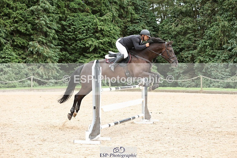 240817-161212-02918 - 06A Snr Fox 1.20m open